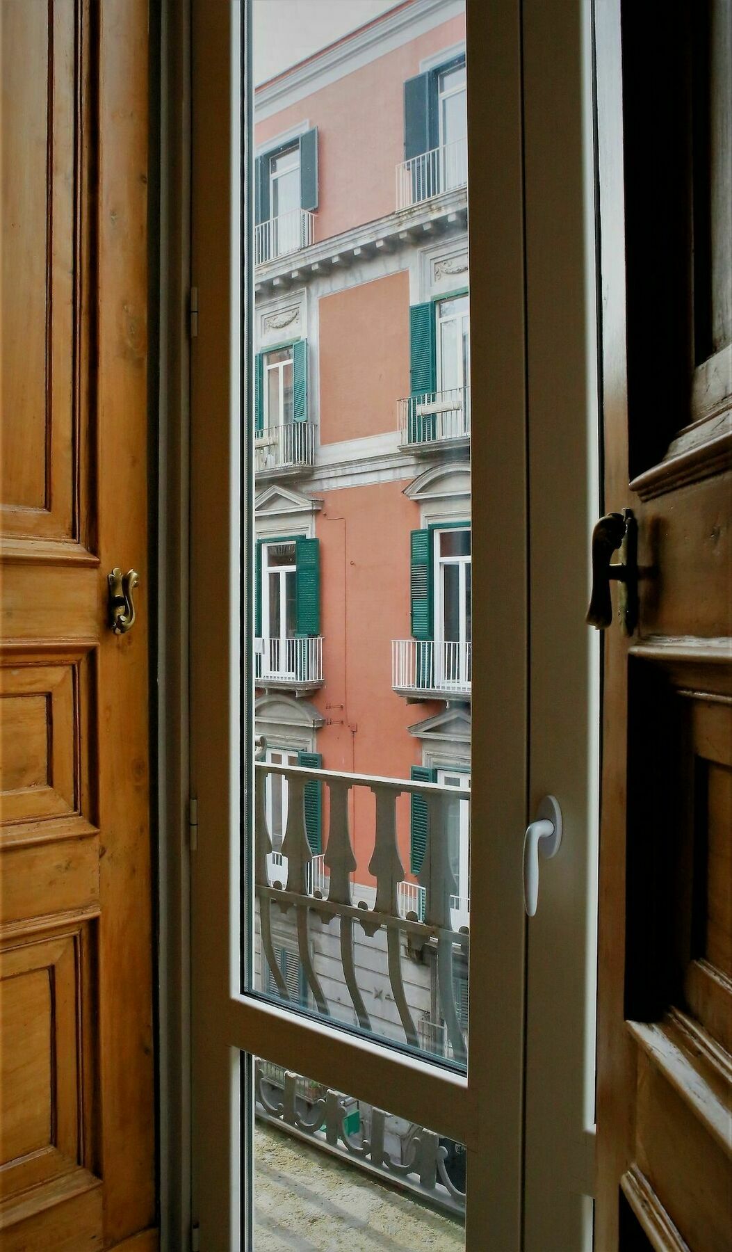 Maison Des Fleurs Neapol Zewnętrze zdjęcie